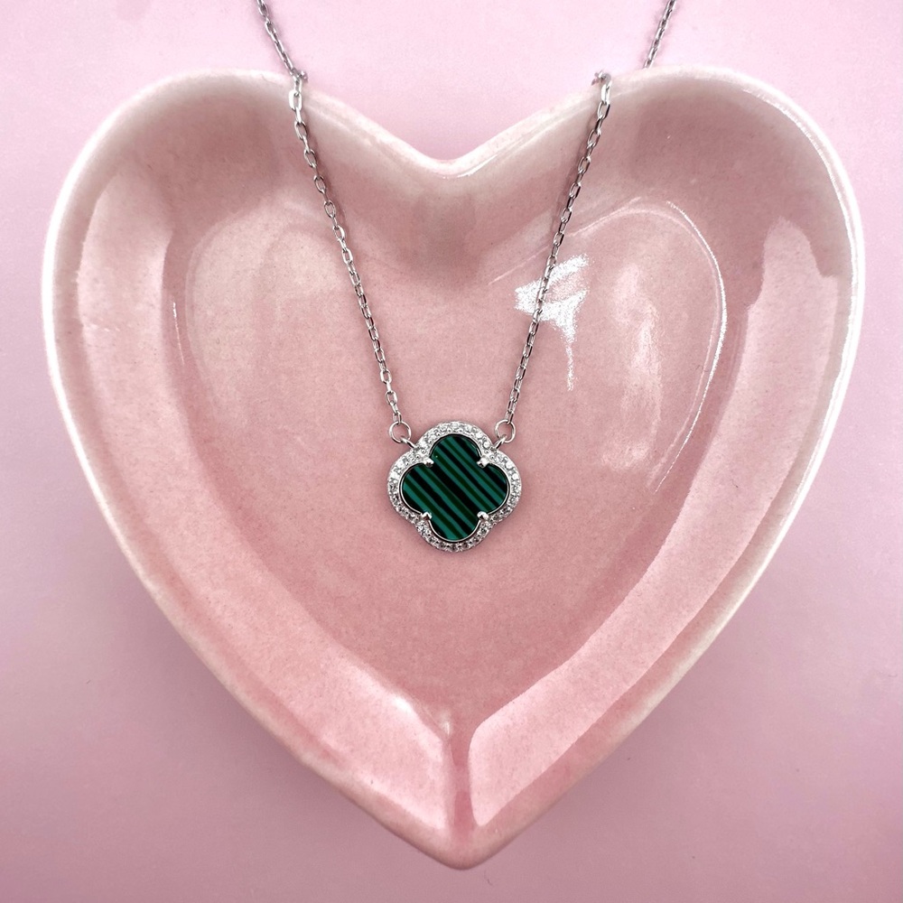 925 Sterling Sterling Green Malachite 4 Leaf Clover Necklace